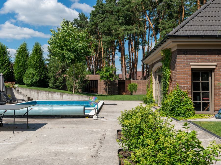 Concrete pool deck and patio